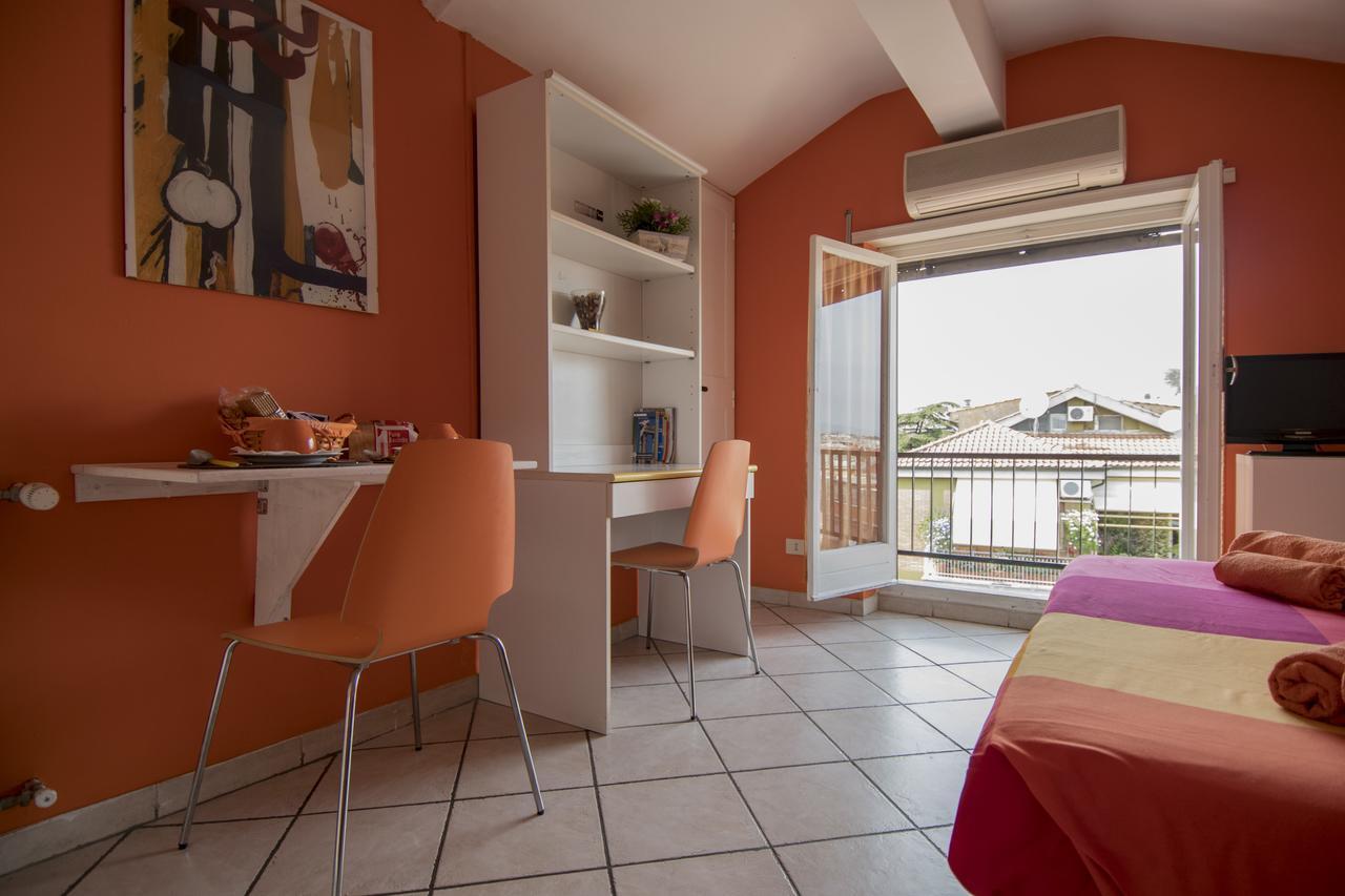 La Voliera Bed and Breakfast Rom Eksteriør billede