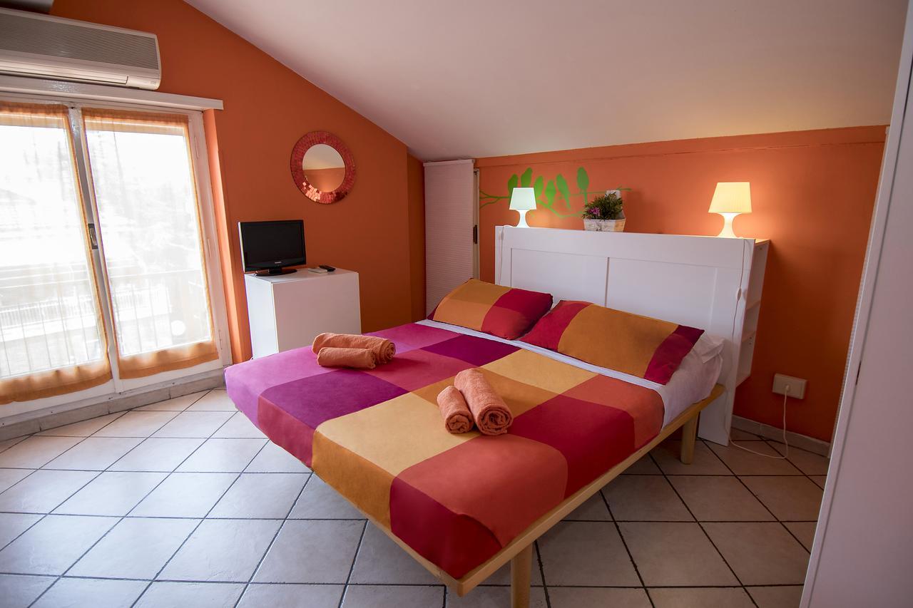 La Voliera Bed and Breakfast Rom Eksteriør billede